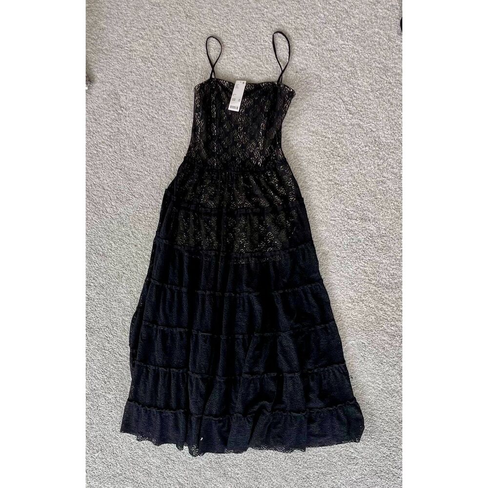 NWT Urban Outfitters Lucy Lace Maxi Dress- M - Picture 12 of 14